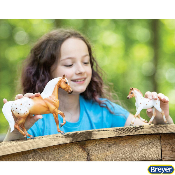 62224 Effortless Grace Horse & Foal Set