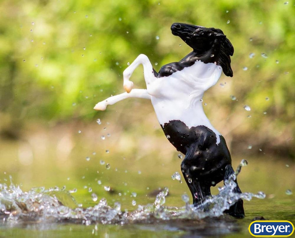 961 Breyer Classics Black Pinto Rearing Mustang