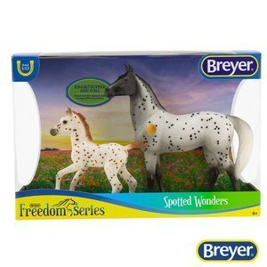 62207 Breyer Classics Spotted Wonders