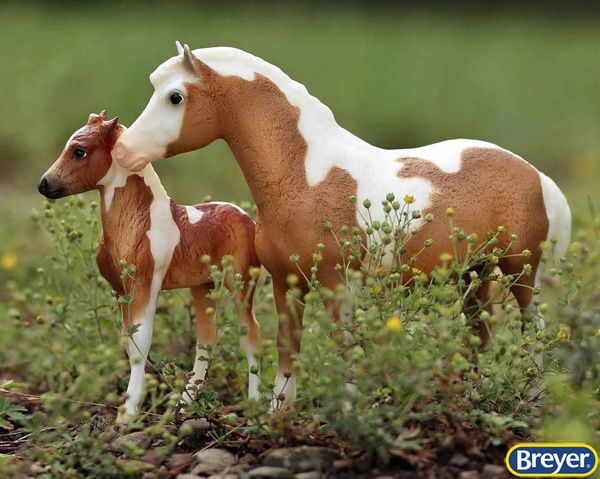 1157 Breyer Traditional Misty Chincoteague Stormy