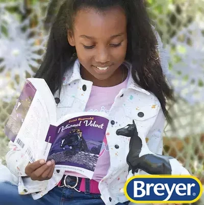 6180 Koń National Velvet z książką